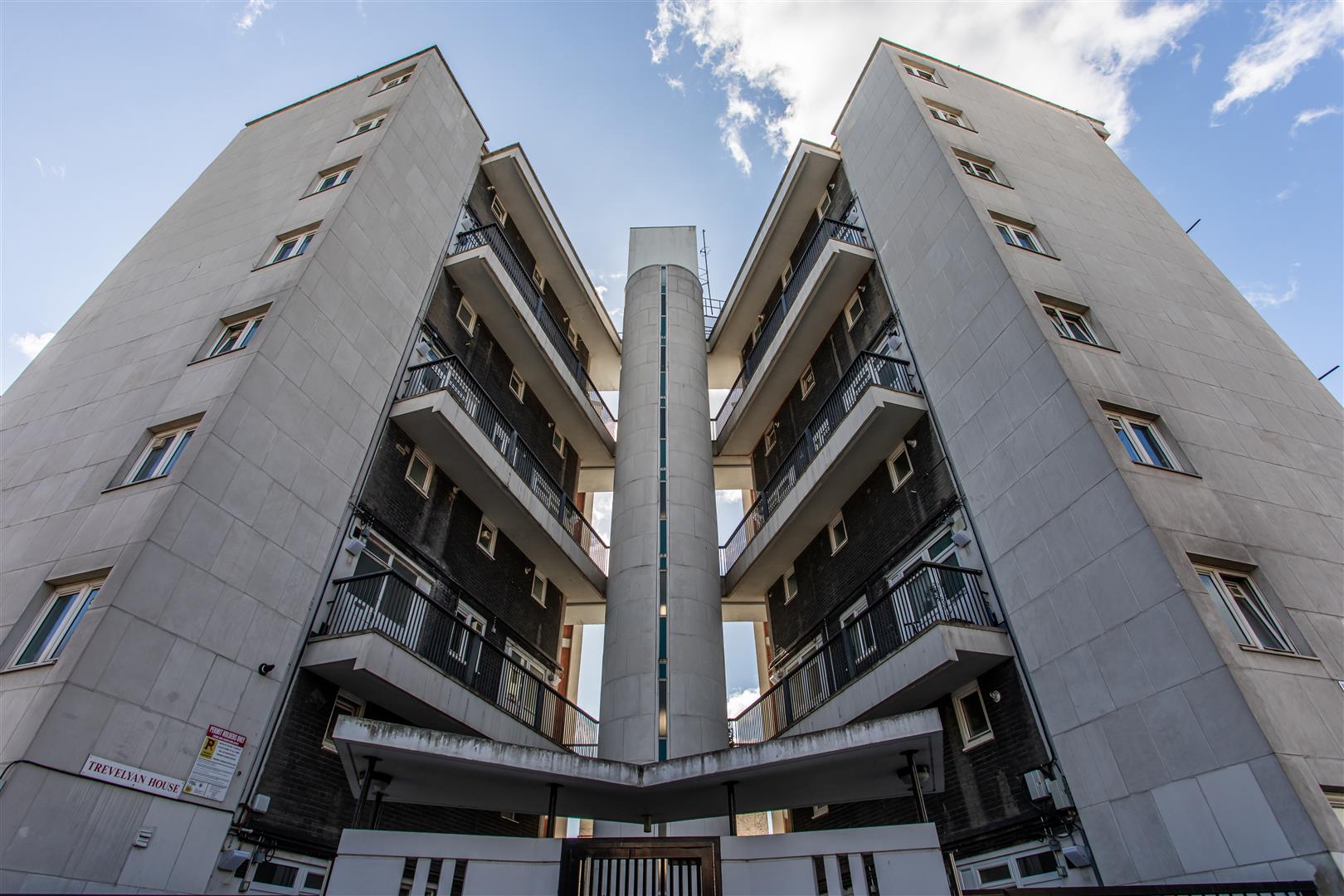 2 bed property in Morpeth Street, Bethnal Green